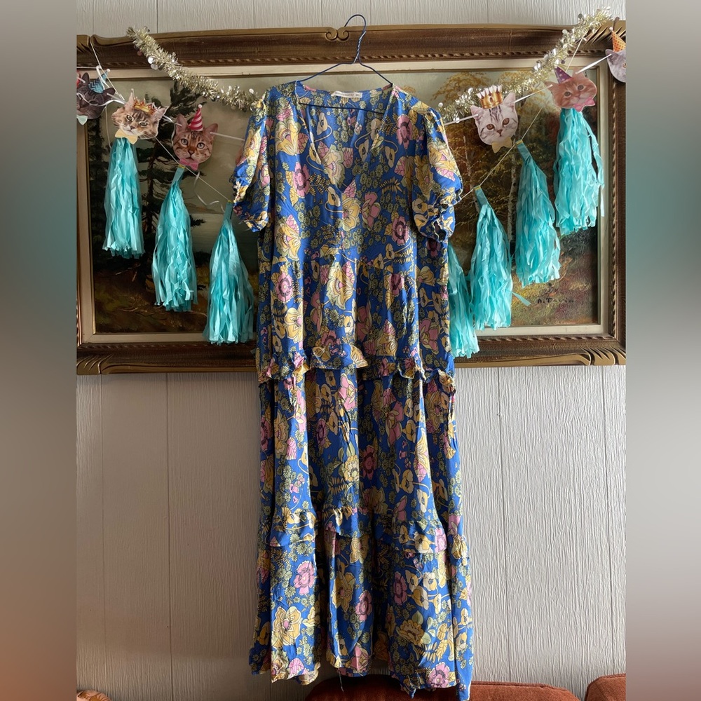Rusty Dusty Floral Maxi Dress with Ruffle Sleeves. Size 3X fits XXL-1X